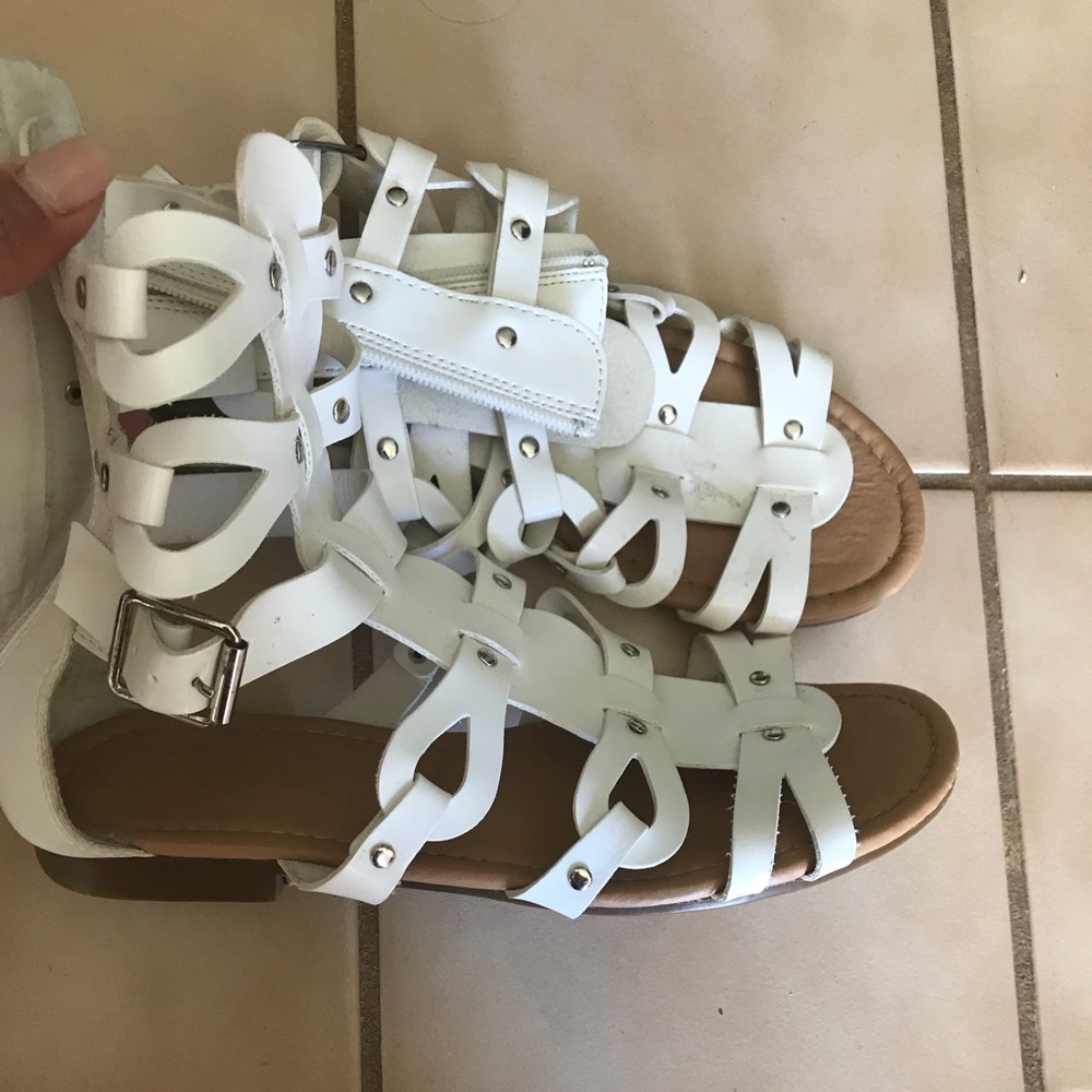 Sandals 👡